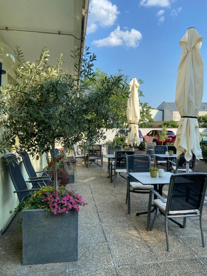 Pension Schmidt Podersdorf am See Exterior photo